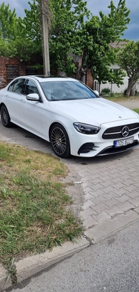 Mercedes-Benz Klasa E cena 205000 przebieg: 52000, rok produkcji 2021 z Brzeziny małe 37